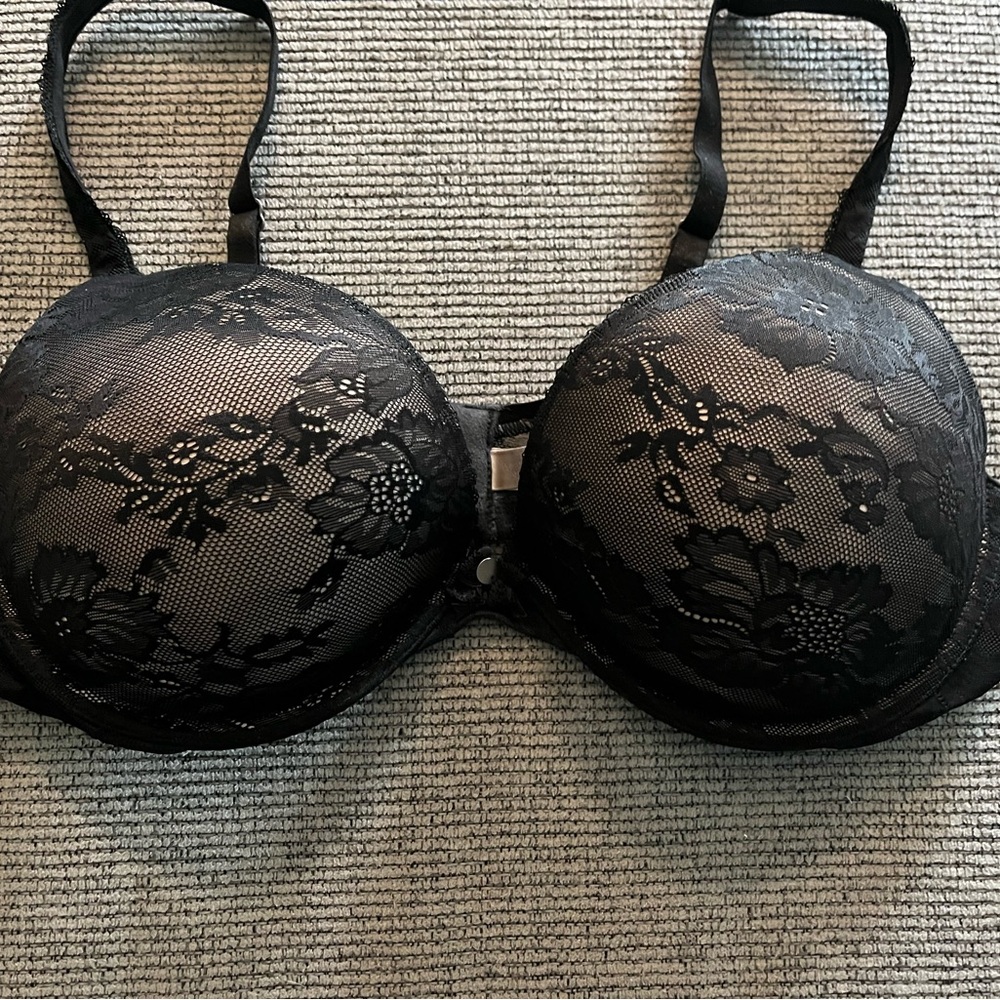 Victoria’s Secret  Bra